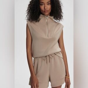 Magnolia Hall Zip Tank 2.0 DoubleSoft